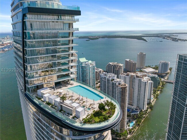 Building Photo - 300 Biscayne Blvd