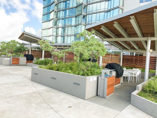 Foto del edificio - 1001 Queen St