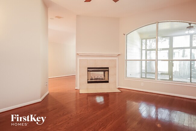 Foto del edificio - 111 N Rambling Ridge Pl