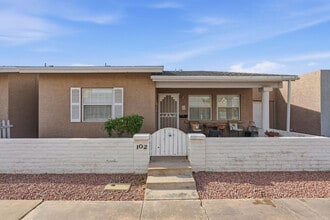 Building Photo - 2929 E Broadway Rd