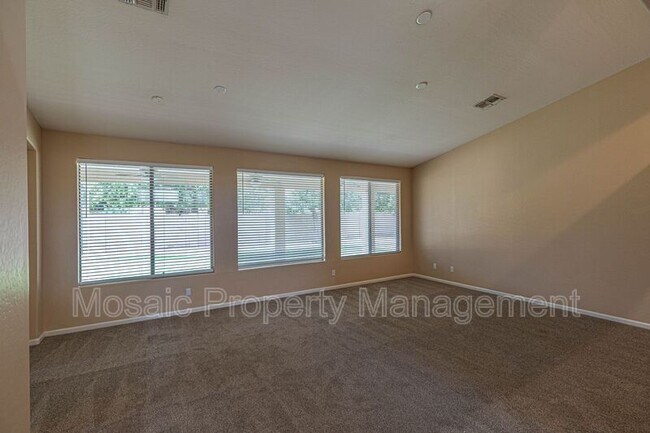 Building Photo - 1489 E Oxford Ln