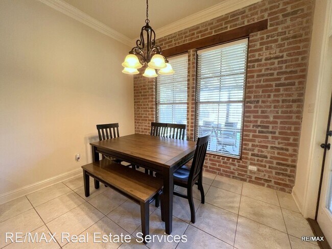 Building Photo - 4 br, 2 bath House - 4424 Ellis Ct