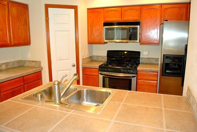 Building Photo - Lovely 3-Bedroom Home in Lake Stevens FOR ...
