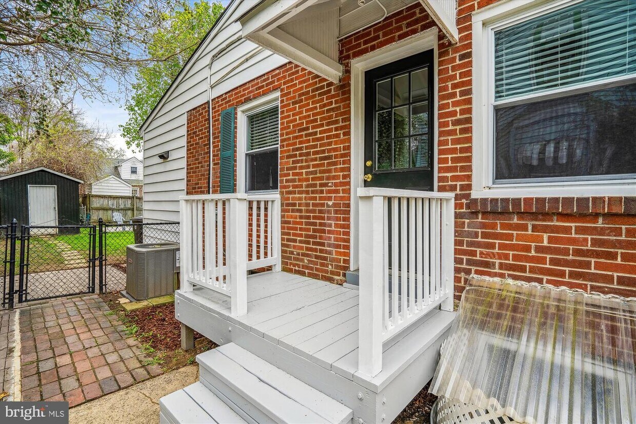 5611 36th Ave, Hyattsville, MD 20782 House Rental in Hyattsville, MD