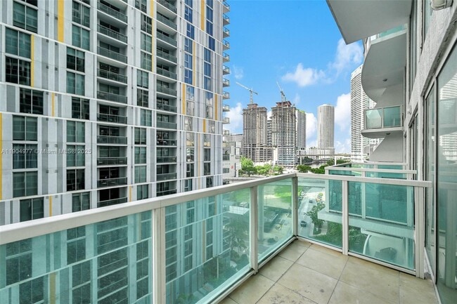 Foto del edificio - 41 SE 5th St