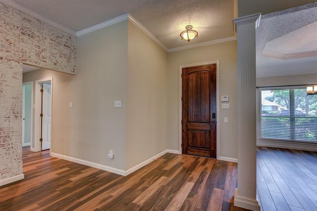 Building Photo - 5501 Gateway Ln