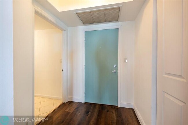Foto del edificio - 401 SW 4th Ave