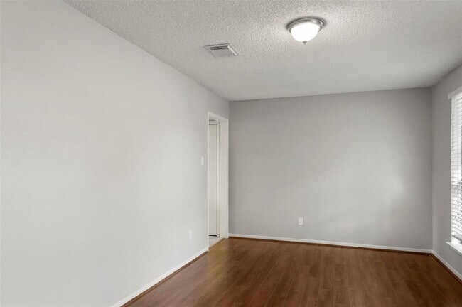 Foto del edificio - 21402 Park Rock Ln
