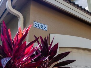 Building Photo - 2092 Pasa Verde Ln