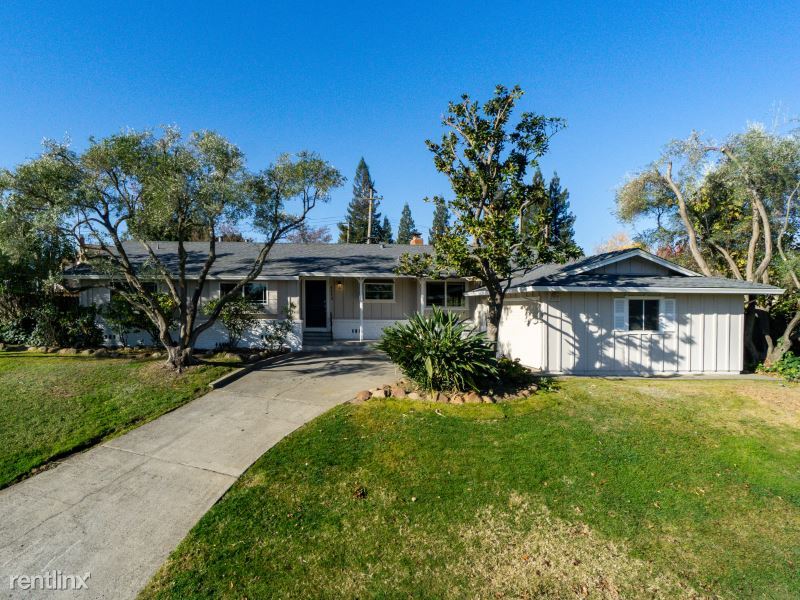 Primary Photo - 4 br, 2.5 bath House - 4313 Glenridge Drive