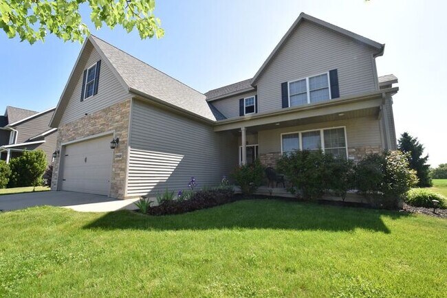 Foto del edificio - Gorgeous 4 bedroom/3.5 bath home in Steven...