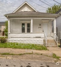 Building Photo - 421 Walnut Ave