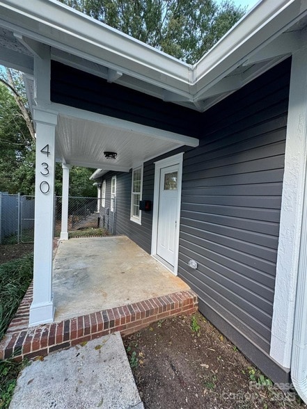 Building Photo - 430 Faison Ave