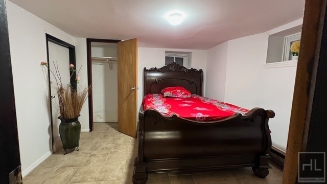 Building Photo - LARGE 2 BEDROOM BASMENT APARTMENT BROOKLYN...