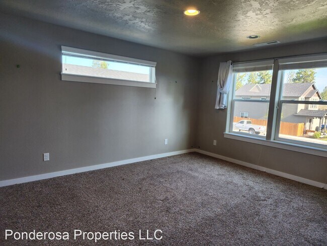 Foto del edificio - 4 br, 2.5 bath House - 1185 W Hill Ave