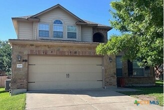 Building Photo - 7105 Golden Oak Ln