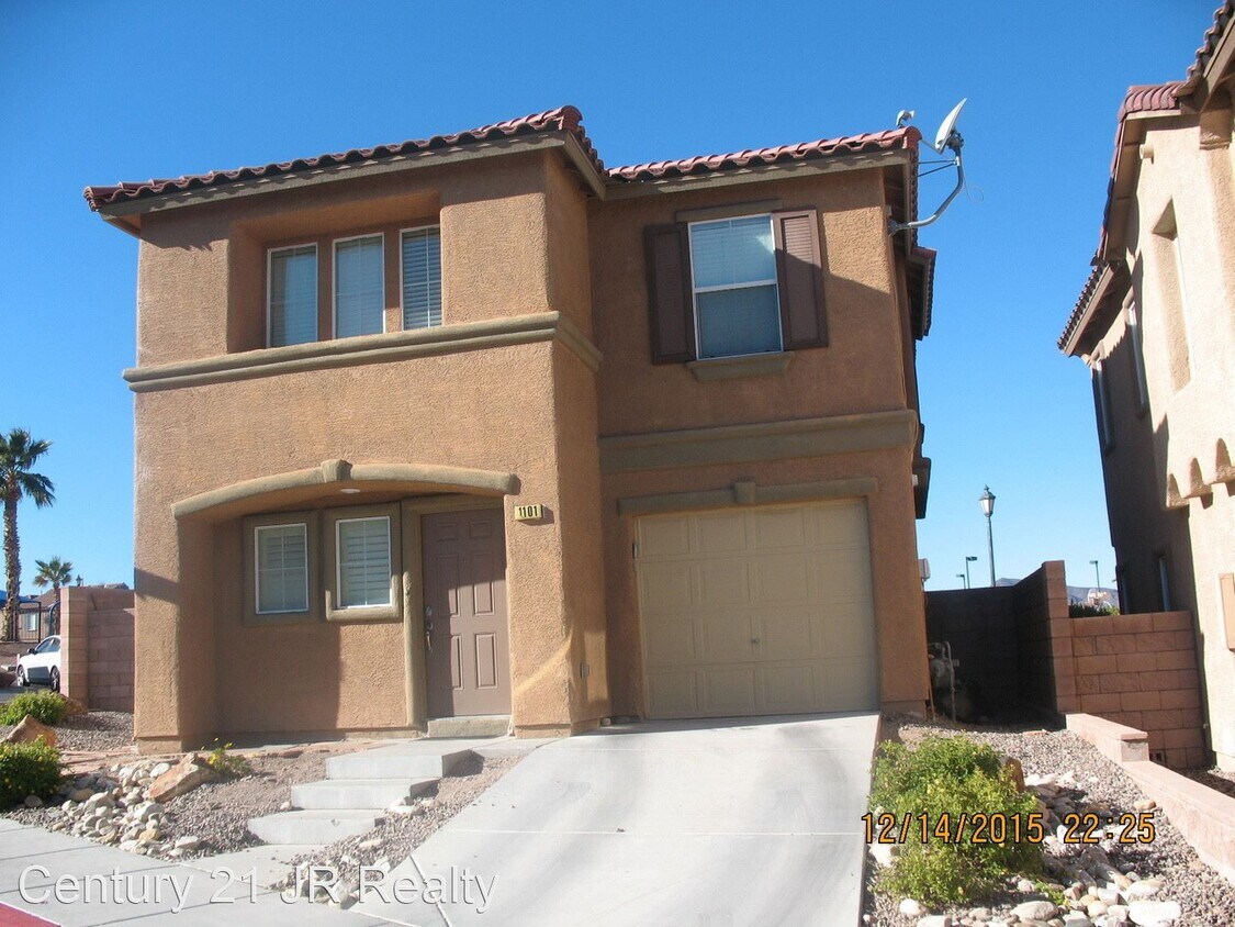 1101 Paradise Resort Dr, Henderson, NV 89002 House Rental in