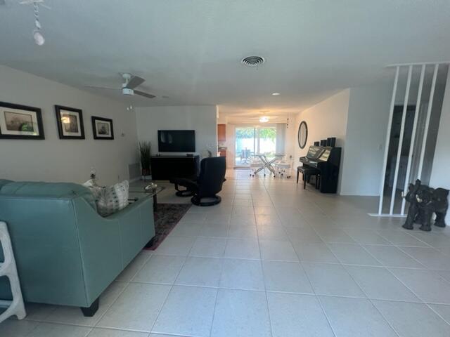 Foto del edificio - 1260 Manor Dr