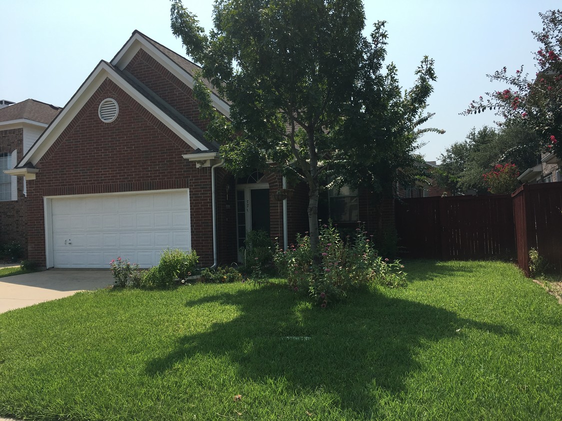 Primary Photo - 771 Marble Canyon Cir
