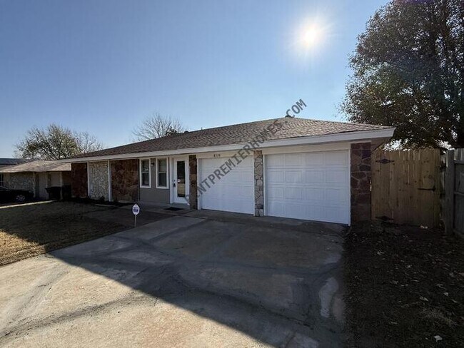 Foto del edificio - 8228 NW 90th Terrace