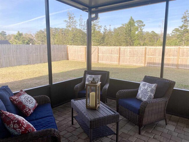 Foto del edificio - 118 Green Palm Ct