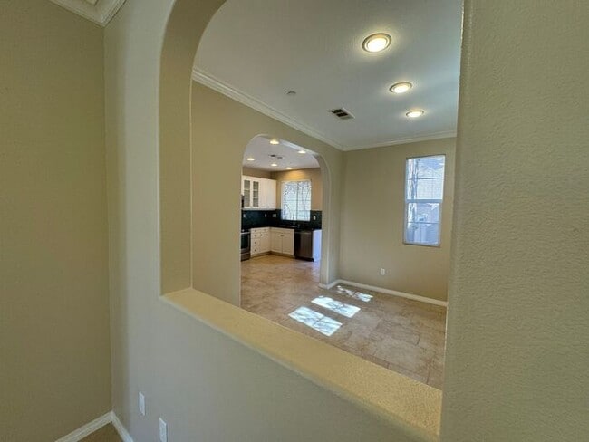 Building Photo - Charming 3-Bedroom Coastal Retreat