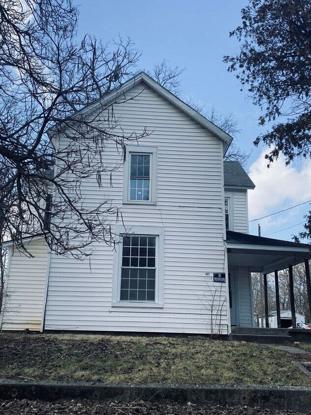 Primary Photo - 3 Bedroom and 1 bath
