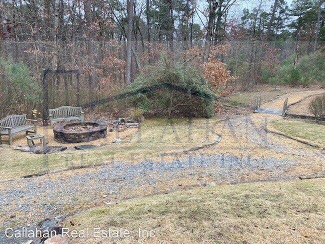 Building Photo - 16509 Chenal Valley Dr