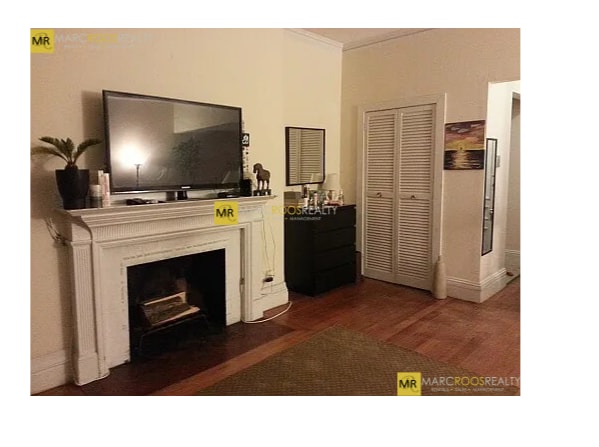 Building Photo - 511 Beacon St