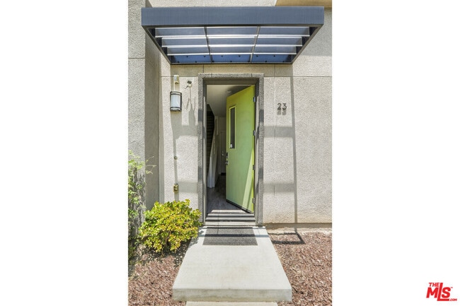 Building Photo - 3901 N Eagle Rock Blvd