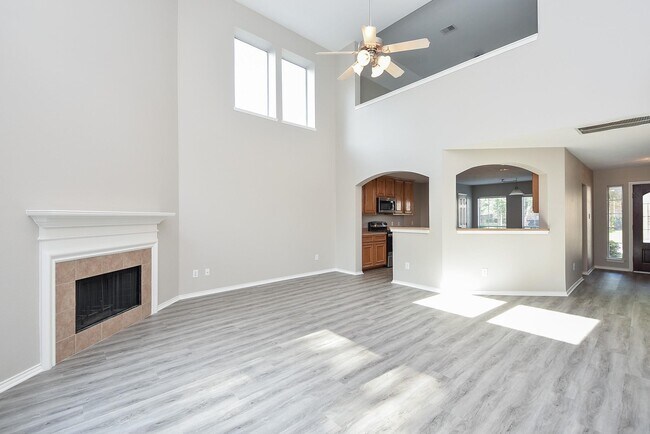 Building Photo - 3935 Carters Lake Dr