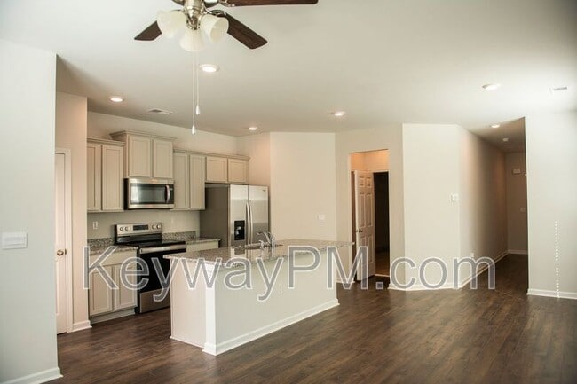 Building Photo - 3532 Firestone Dr