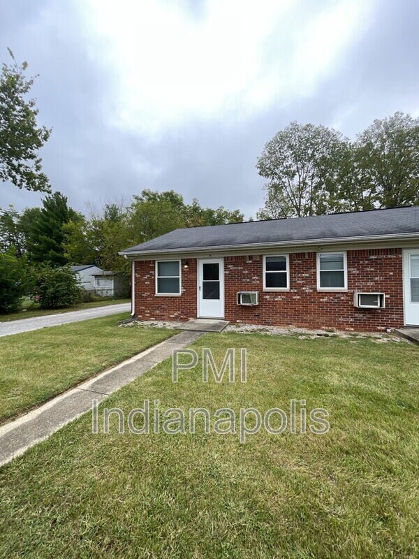 Primary Photo - 120 W William Dr