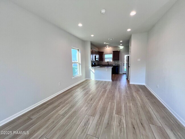 Foto del edificio - 131 Brattle Ct
