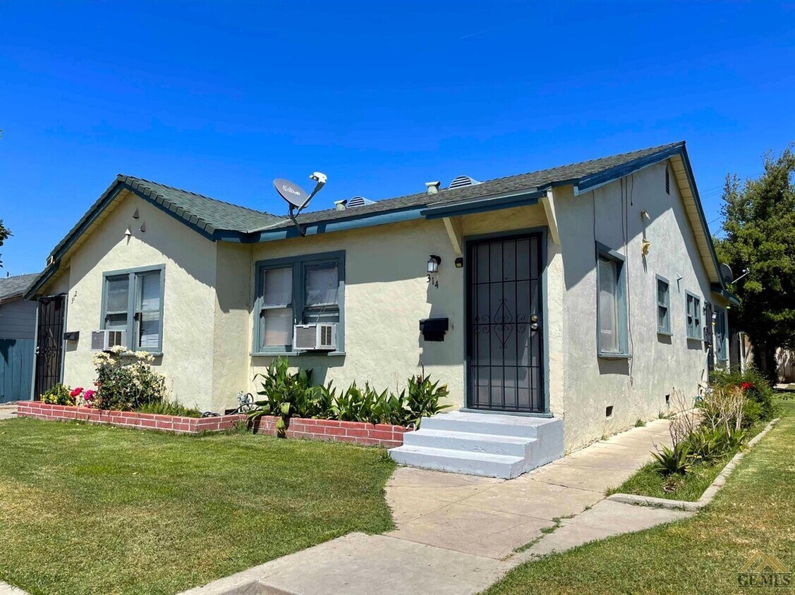 Primary Photo - 316 S Chester Ave
