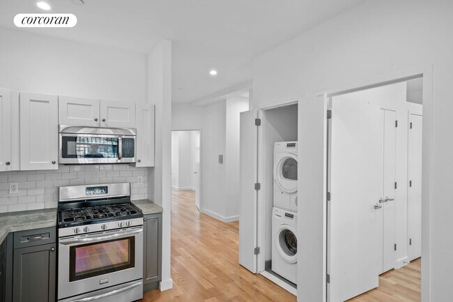 Foto del edificio - 248 S 3rd St
