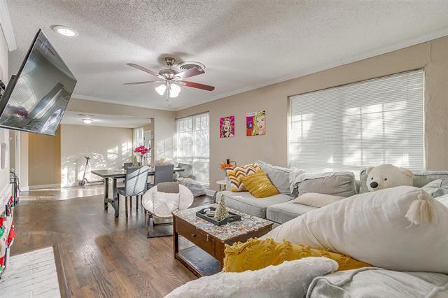 Foto del edificio - 3244 Lubbock Ave