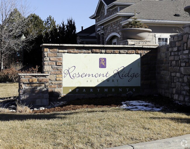 The Ridge at Lowry Rentals Denver, CO