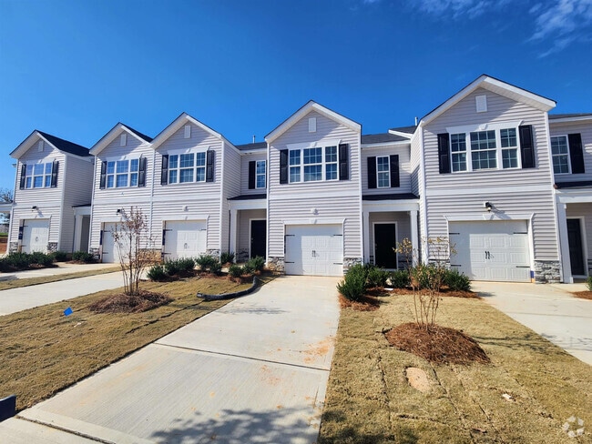 Building Photo - 423 David Hill Dr