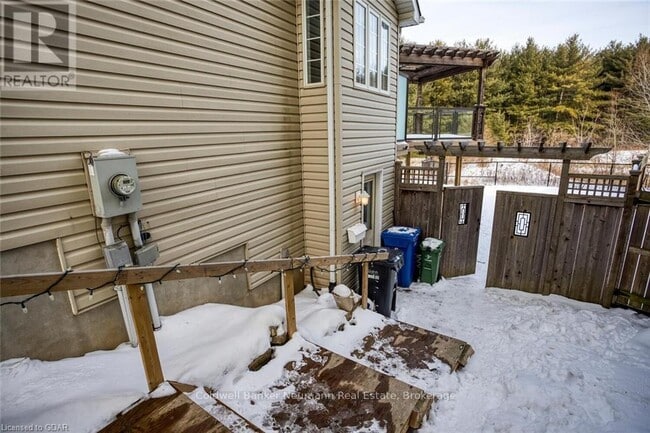 Building Photo - 18 Carrington Pl