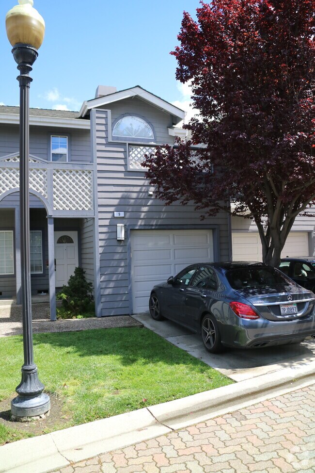 Meadowpark Apartments under 2,000 Palo Alto, CA 2 Rentals