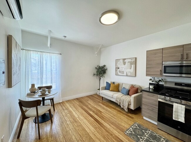 Building Photo - 1101 Westerly Terrace