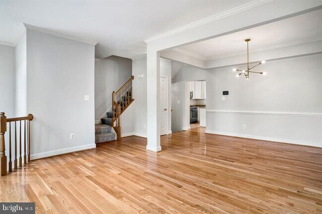 Building Photo - 43805 Sunset Terrace