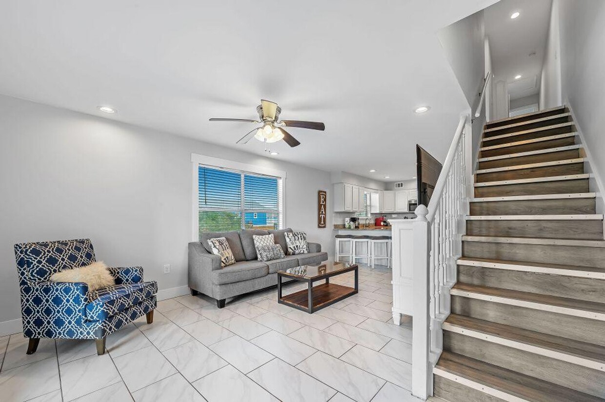 Foto principal - 1265 W Lagoon Ave