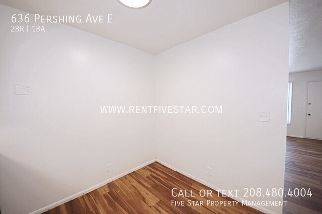 Foto del edificio - 2024 Remodeled Apartment, $100 Laundry Cre...