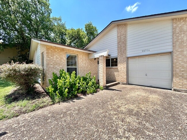Building Photo - 6478 Hart Ln