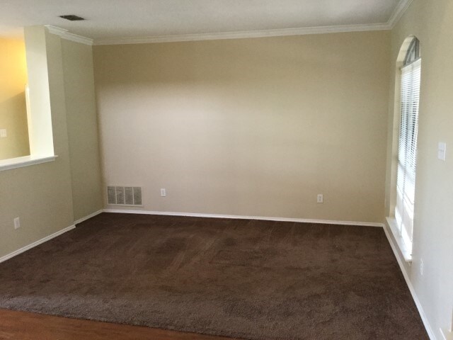 Building Photo - 5844 Rockport Ln