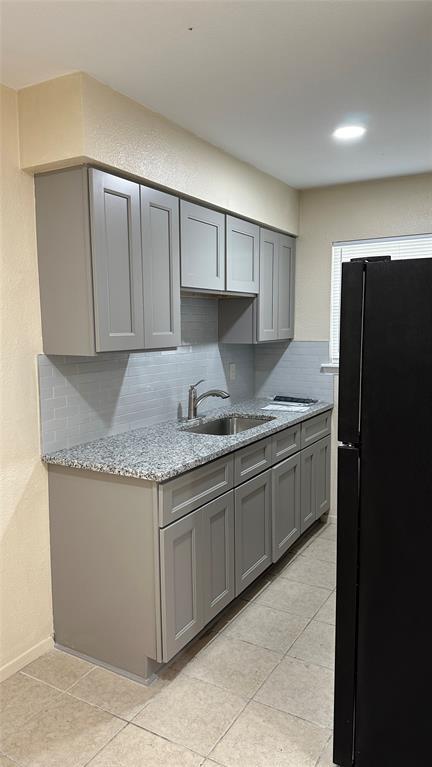 Building Photo - 1231 N LBJ Dr