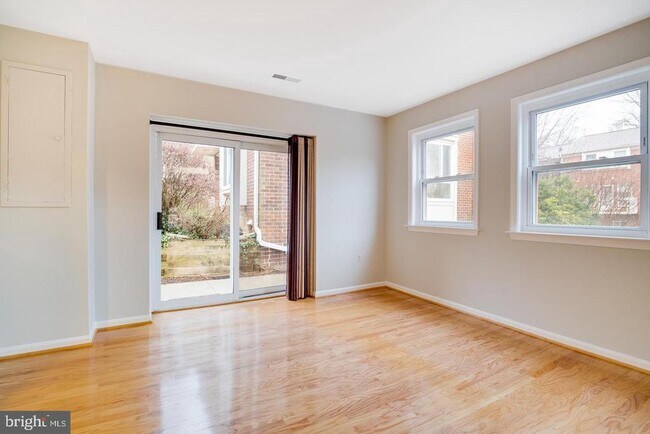 Foto del edificio - 3783 Persimmon Cir
