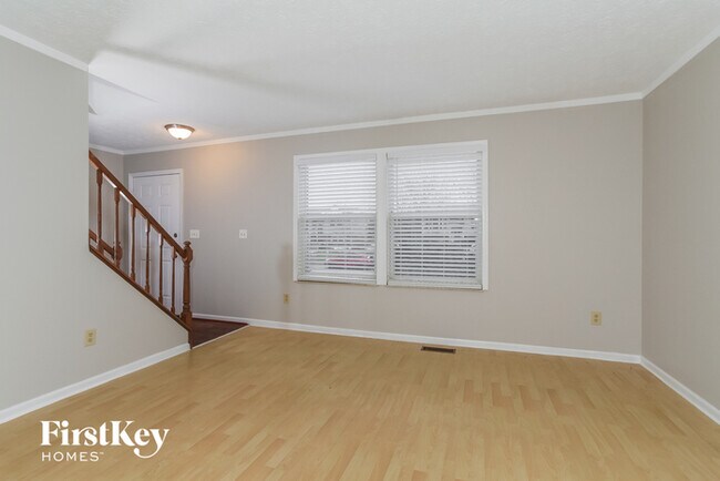 Foto del edificio - 6247 Fireside Dr